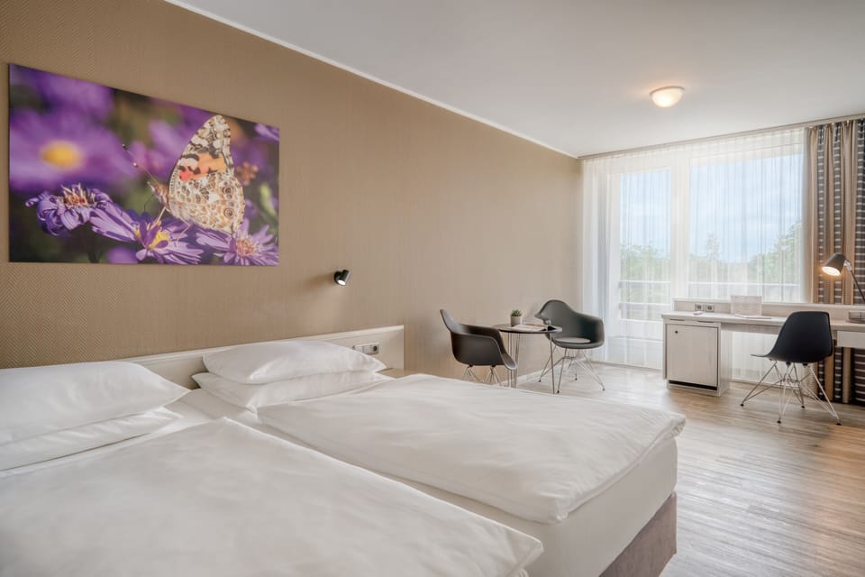 Superior Double Room | In-room safe, desk, laptop workspace, blackout drapes
