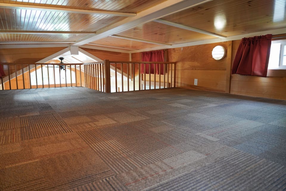 Deluxe Cabin | In-room safe, free WiFi, bed sheets