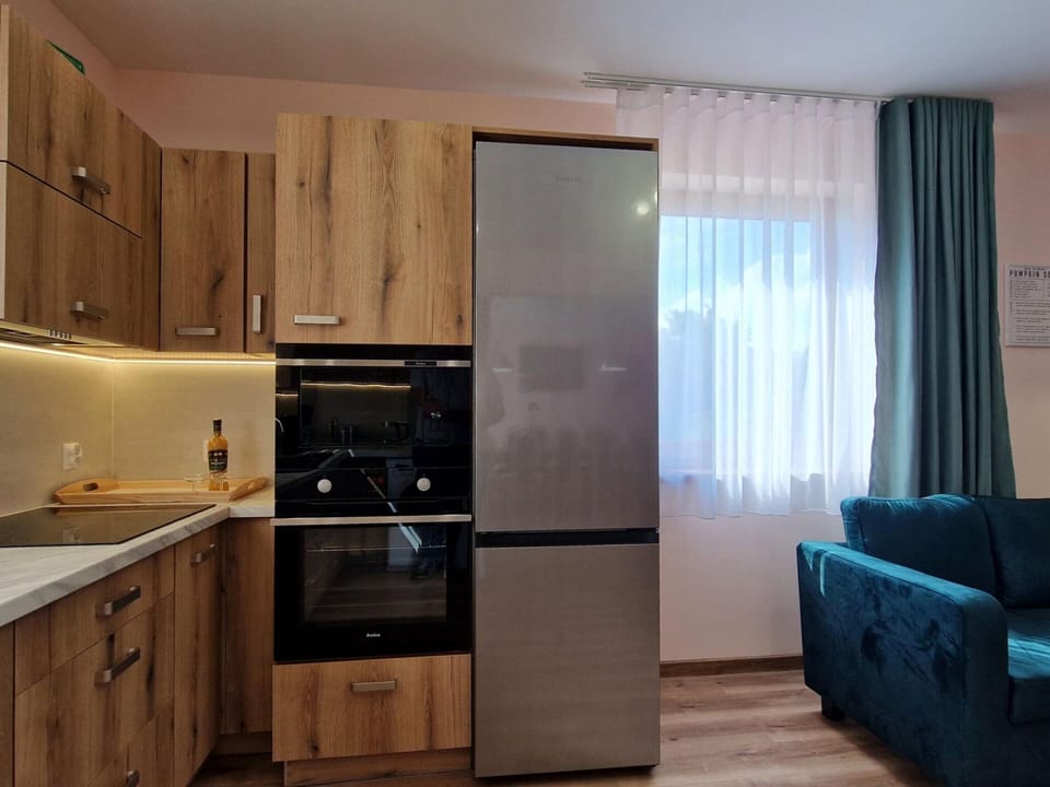 House | Private kitchen | Electric kettle, toaster