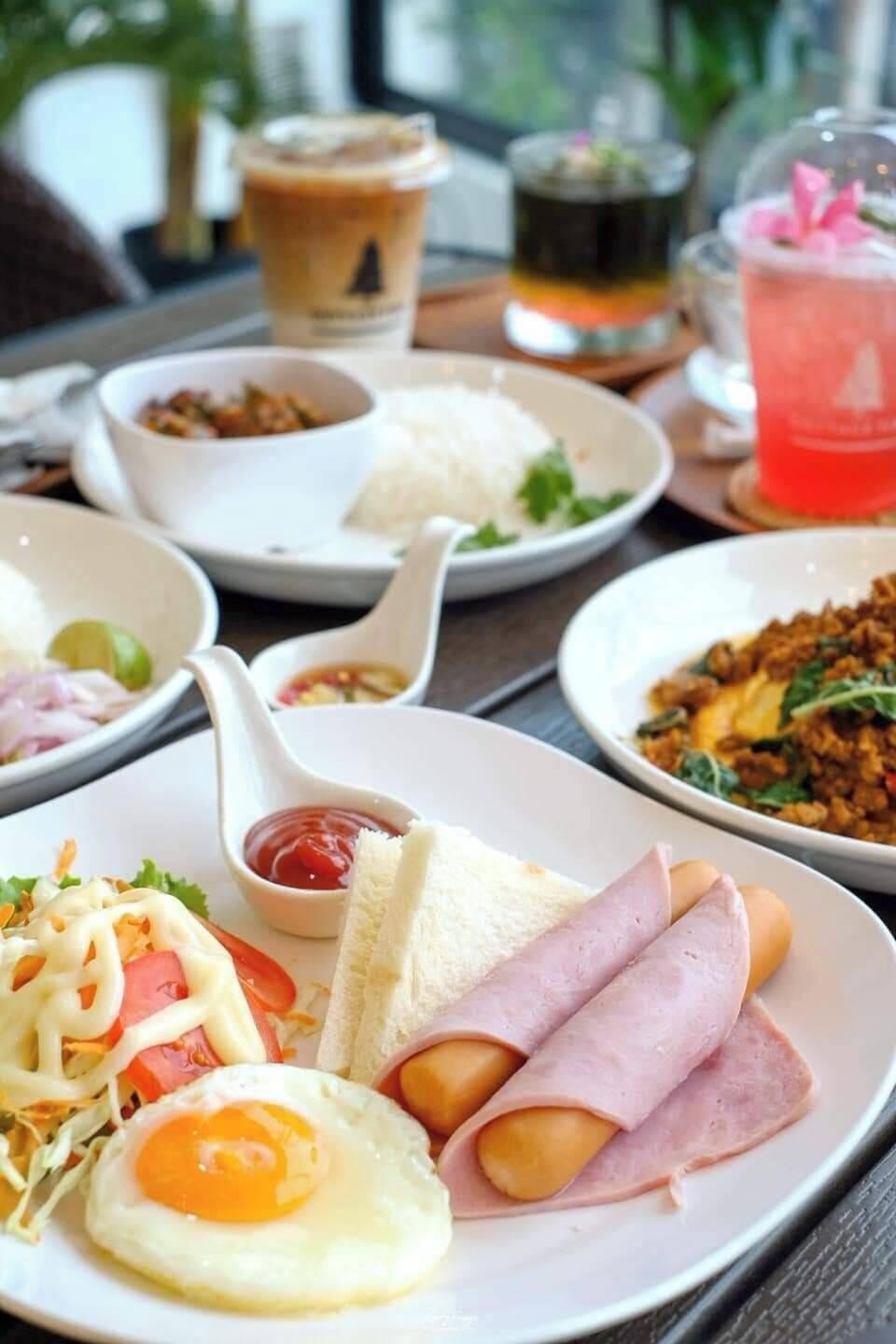 Breakfast meal