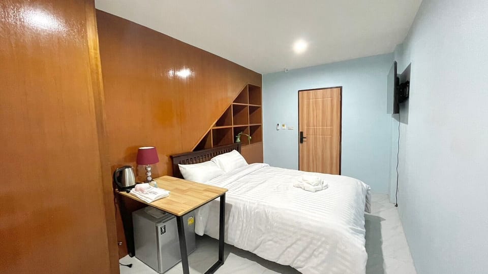 Standard Room | Free WiFi