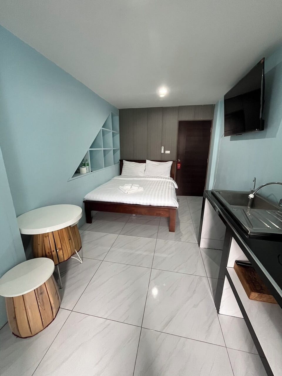 Basic Single Room | WiFi (free)