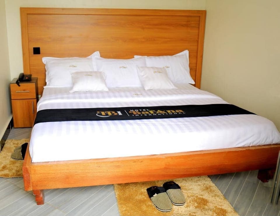 Room | Blackout drapes, soundproofing, iron/ironing board, free WiFi