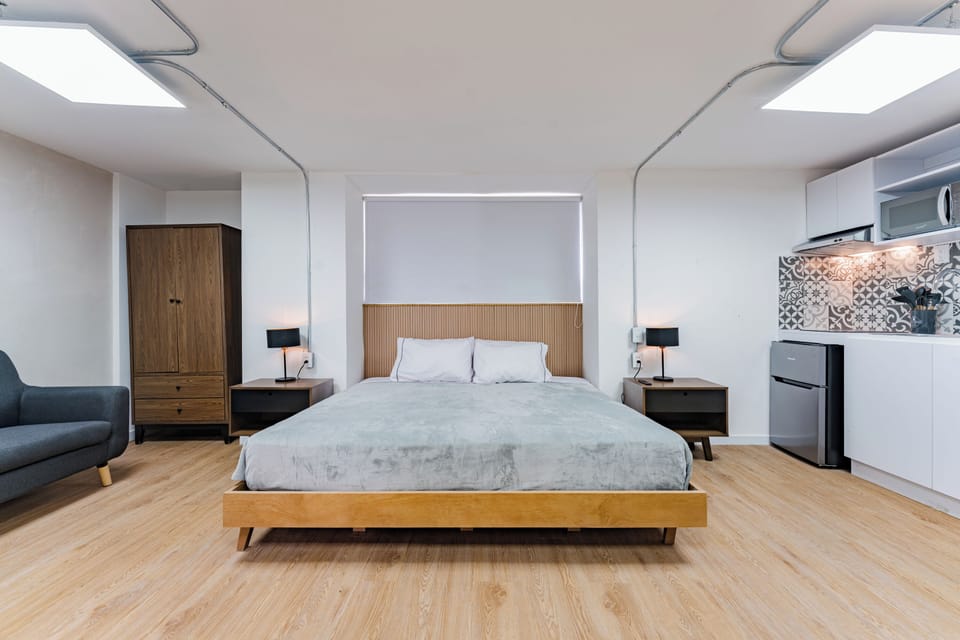 Superior Room | Desk, laptop workspace, iron/ironing board, free WiFi