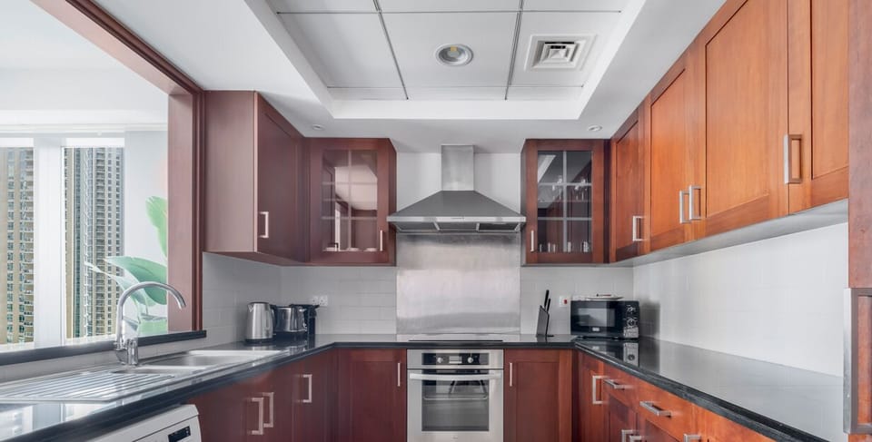Apartment, City View | Private kitchen