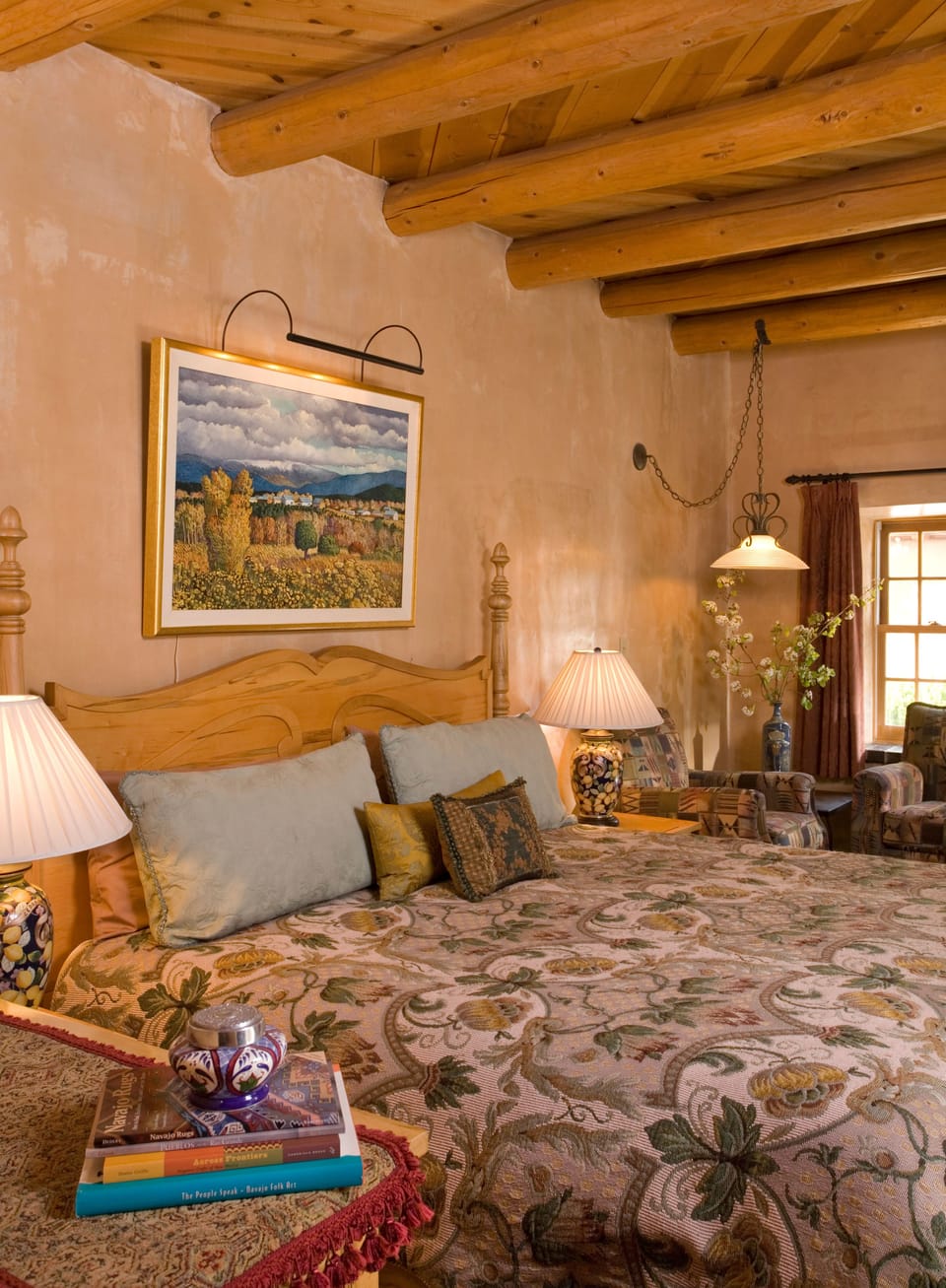Casita Acequia Madre, 1 King Bed | Premium bedding, iron/ironing board, free WiFi, bed sheets