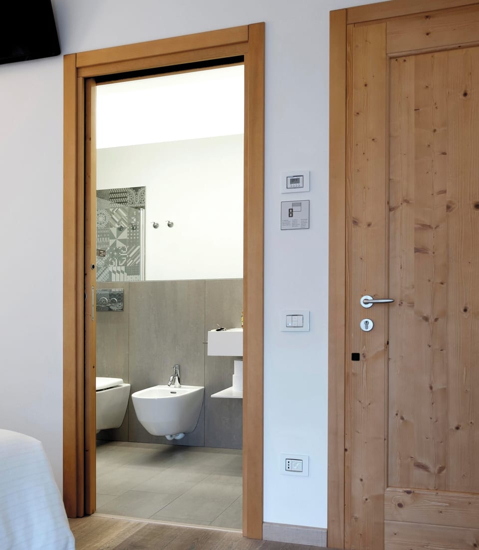Camera Della Gioia | Desk, soundproofing, free WiFi