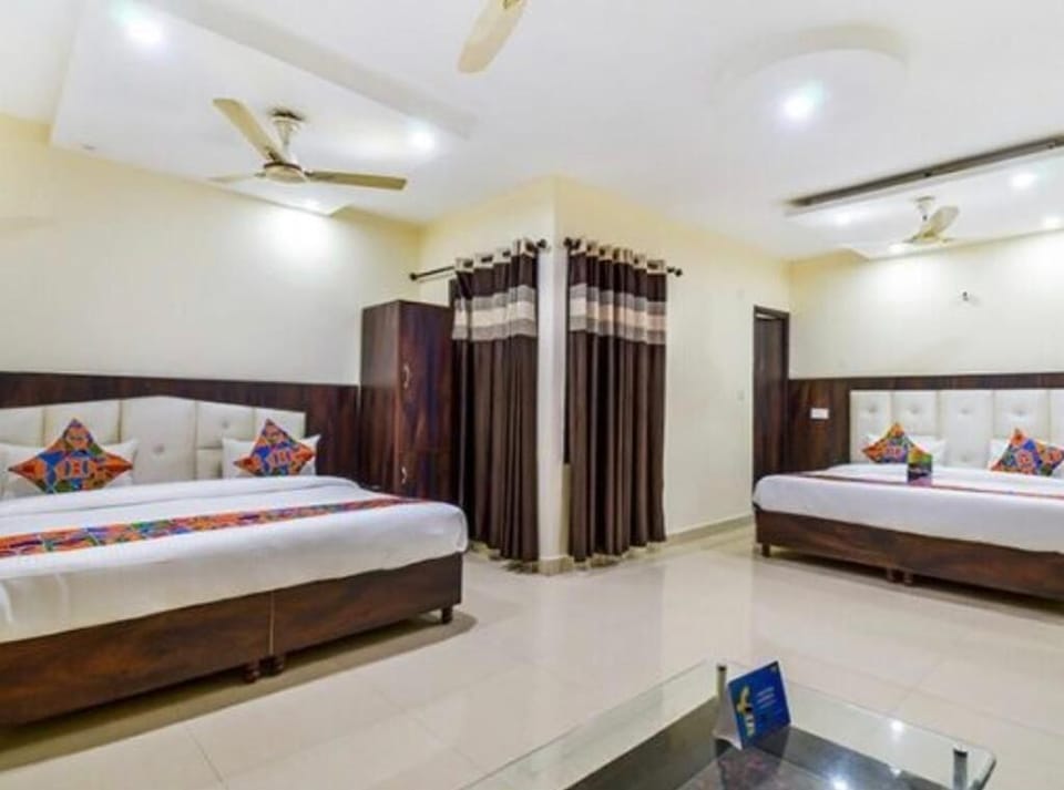Basic Double or Twin Room | Free WiFi