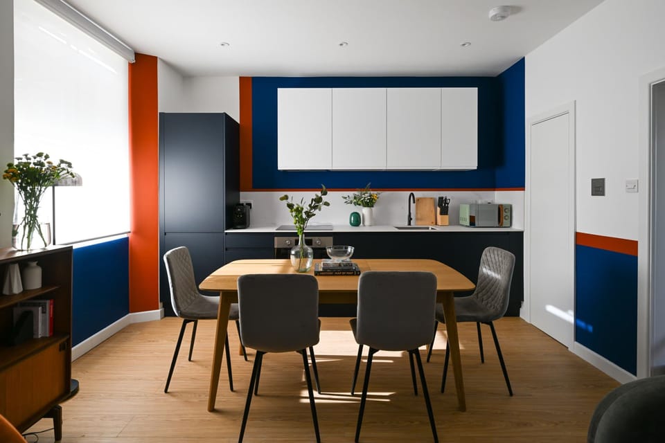 House | 1 bedroom, desk, Internet