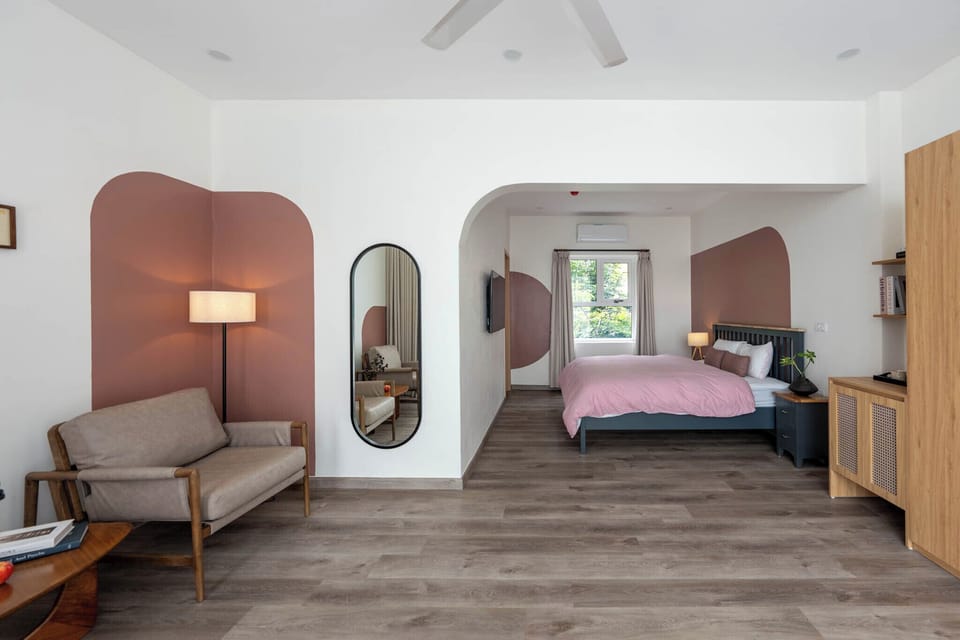 Deluxe Double Room, Balcony, City View | Premium bedding, down comforters, Tempur-Pedic beds