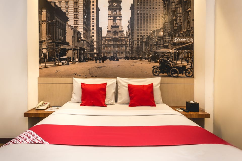 Desk, free WiFi, bed sheets