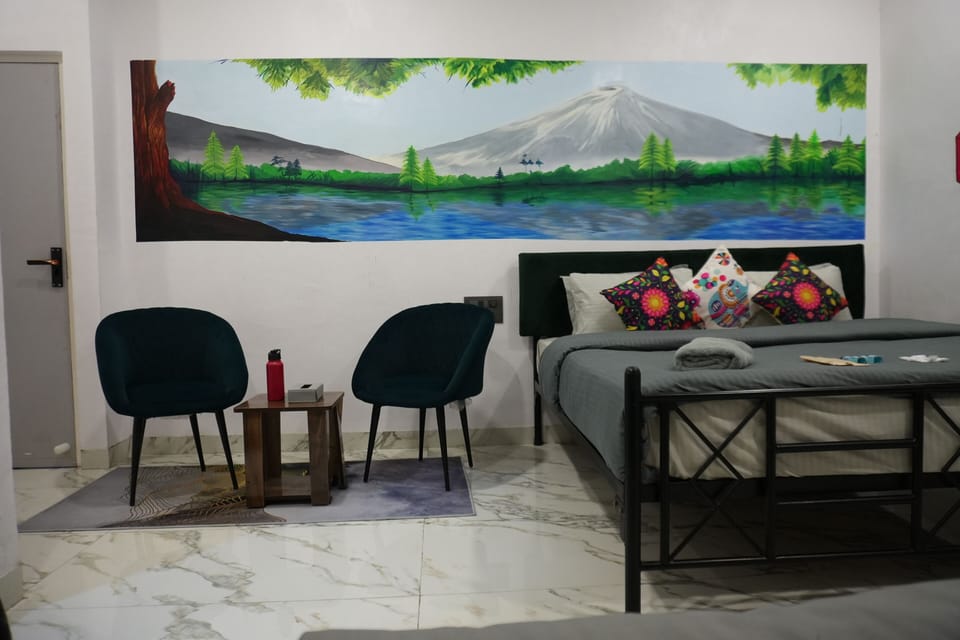 Family Haven AC Room | Select Comfort beds, laptop workspace, free WiFi, bed sheets