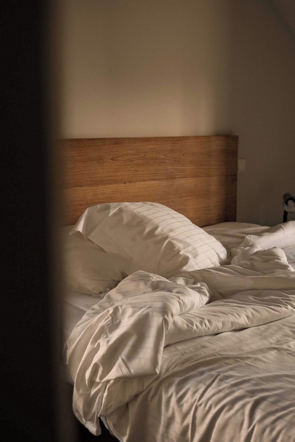 Premium bedding, in-room safe, desk, blackout drapes