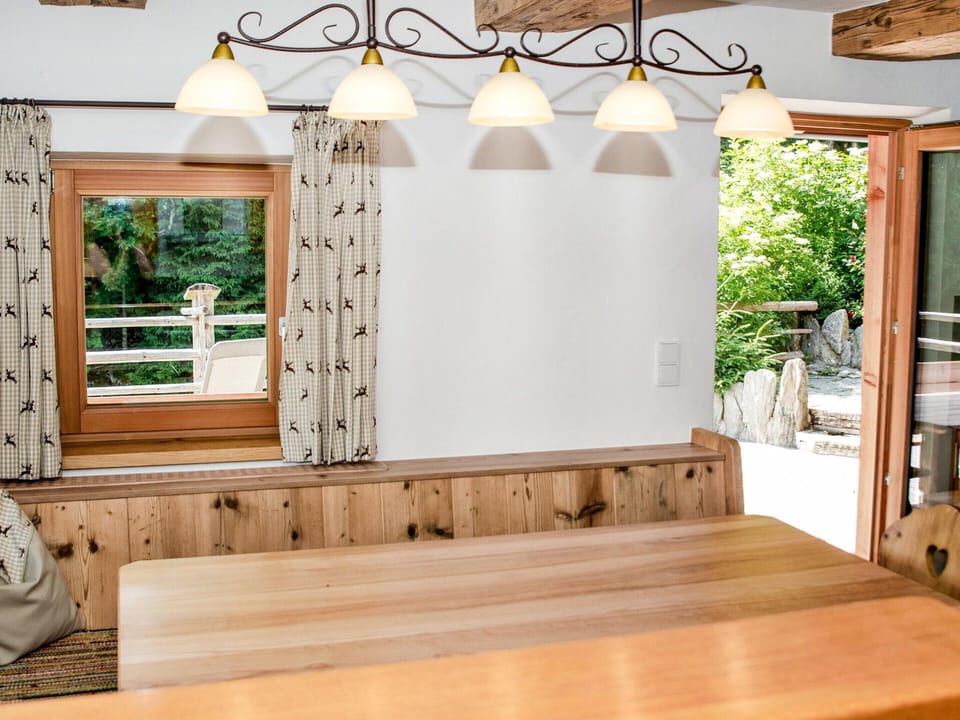 House | Dining