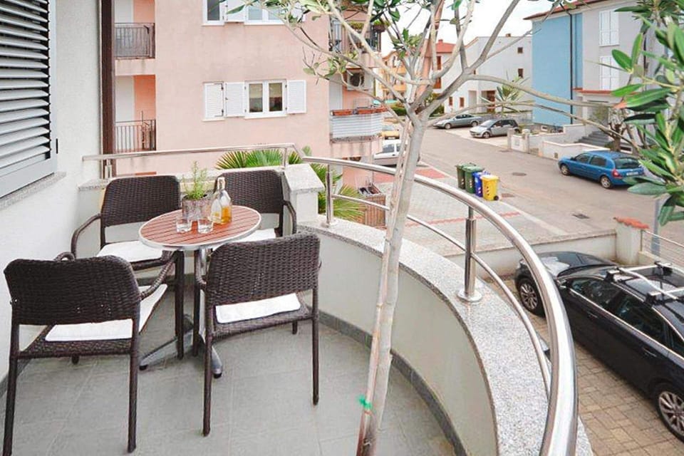 Apartment | Exterior