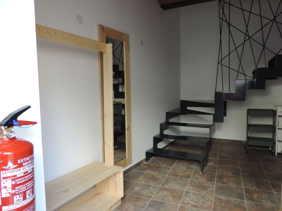 Apartment, 2 Bedrooms, City View | Hallway