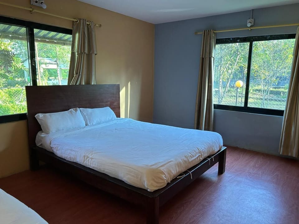 Standard Double Room, Garden View | Garden view
