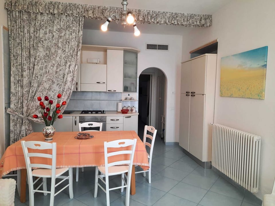 Apartment, 1 Bedroom, Smoking, Private Pool | Interior