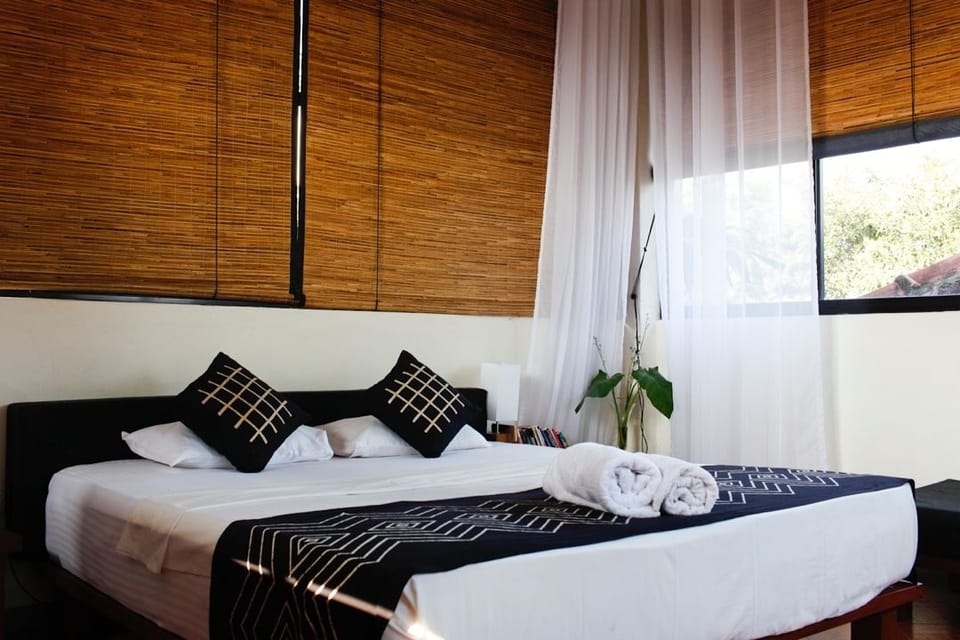 Deluxe Suite | 1 bedroom, premium bedding, in-room safe, desk