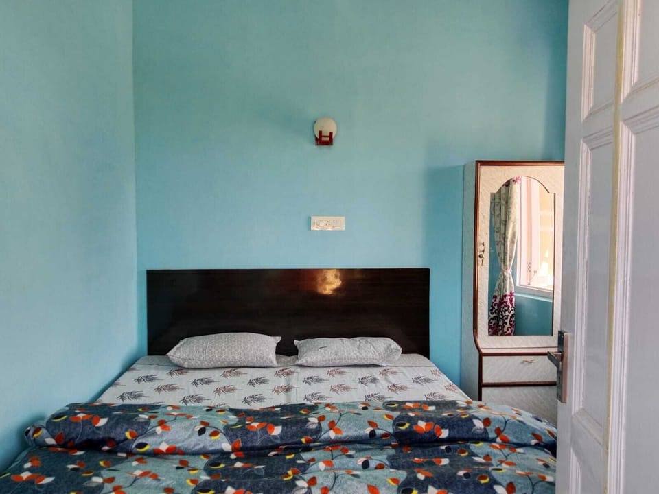 Family Apartment, Mountain View | 2 bedrooms, free WiFi