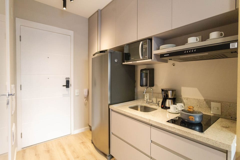 Comfort Studio | Private kitchen | Fridge, microwave, stovetop, toaster