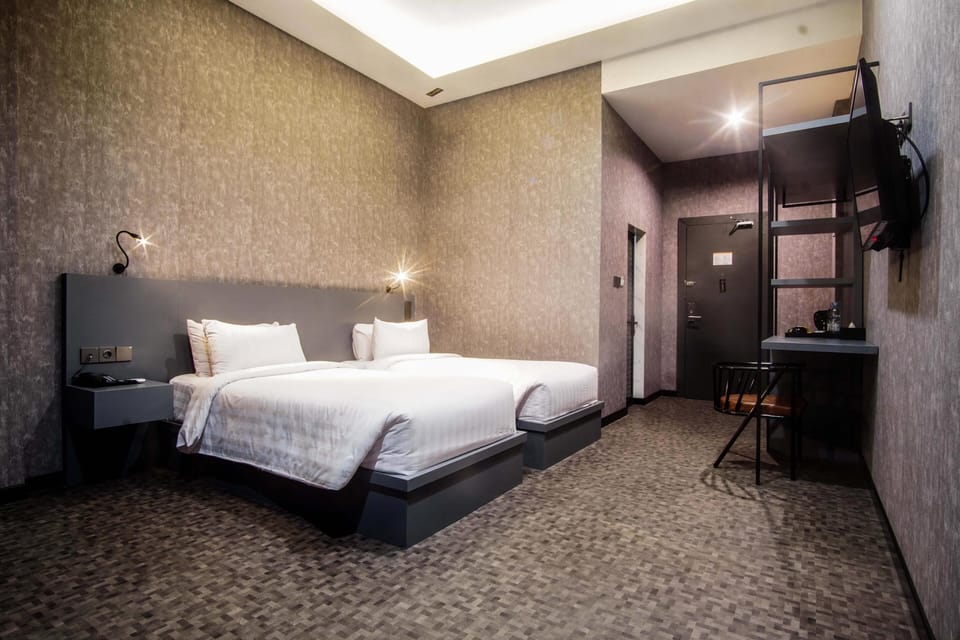 In-room safe, soundproofing, iron/ironing board, WiFi (free)