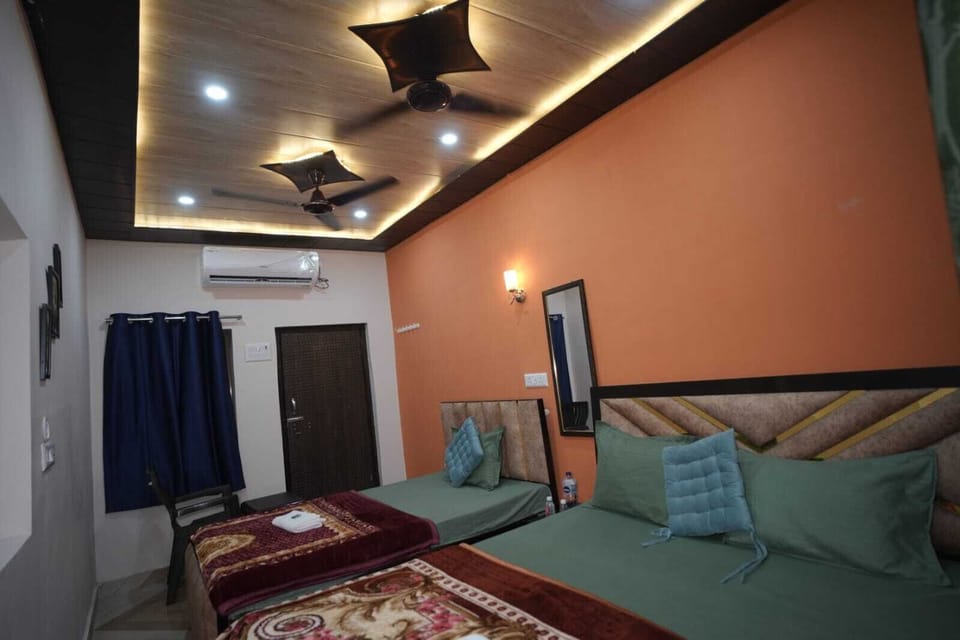 Deluxe Room | Free WiFi