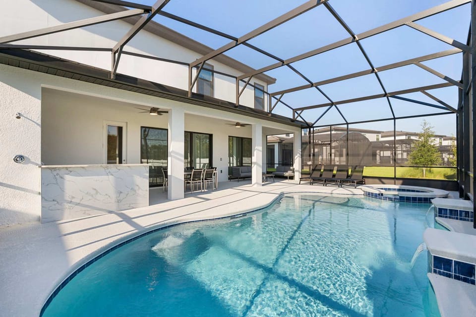 House | 10 bedrooms, Internet