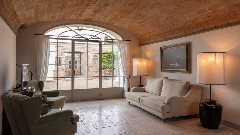 FATTORIA | Living area | TV, printers