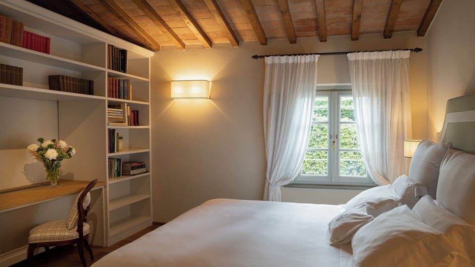 FRANTOIO | Minibar, in-room safe, blackout drapes, iron/ironing board