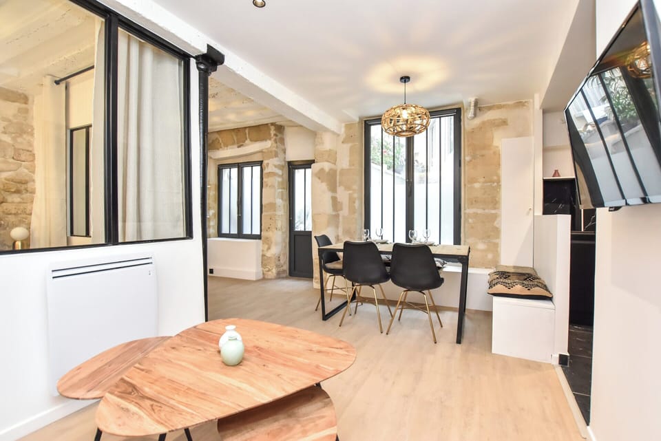 Apartment | Dining