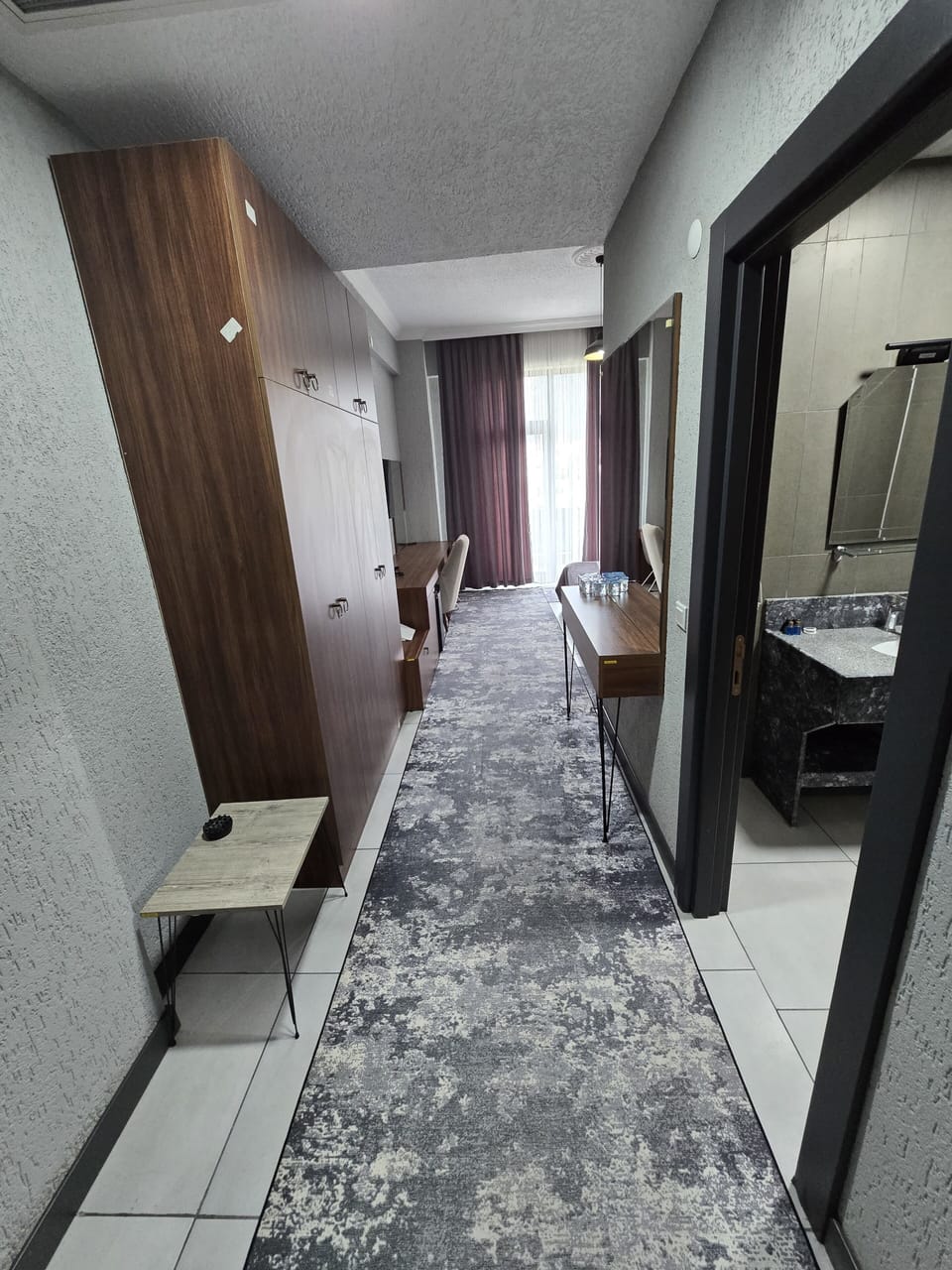 Double Room with Balcony, River View | In-room safe, soundproofing, free WiFi