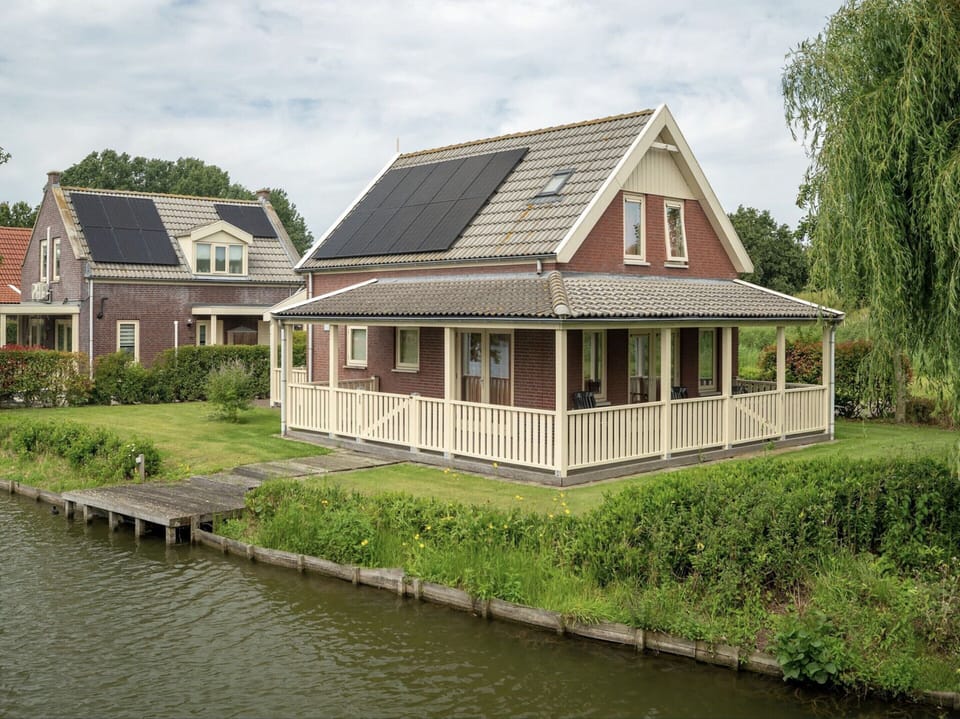 House | Exterior