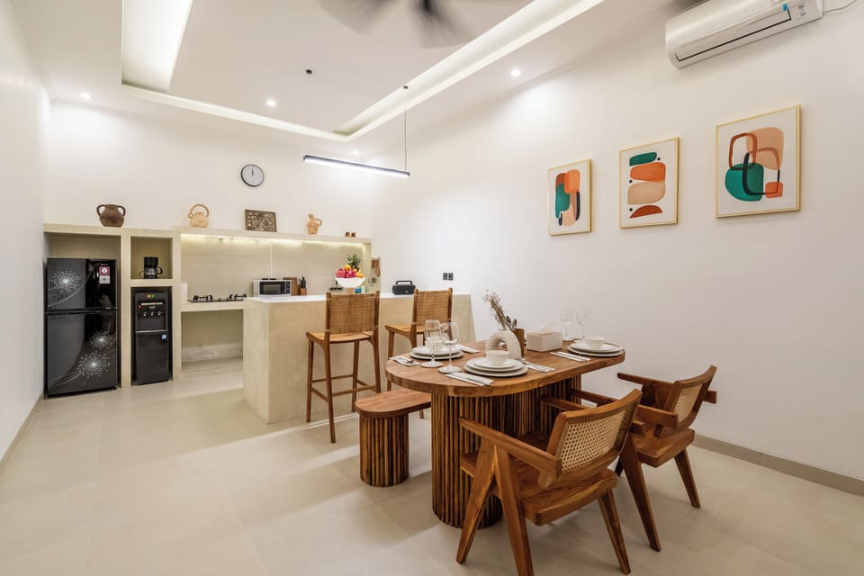 Villa, 2 Bedrooms, Pool View | Living area