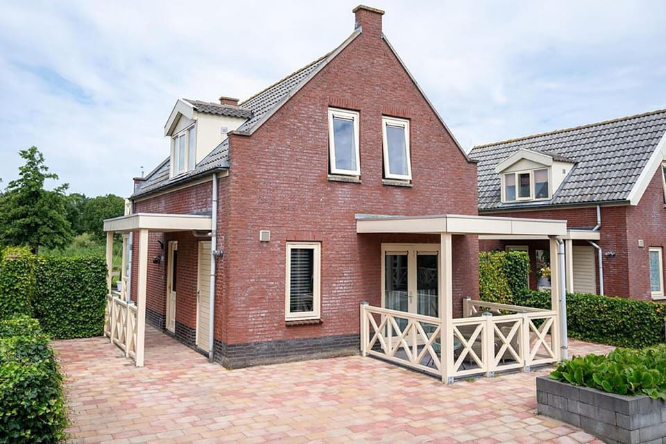 House | Exterior