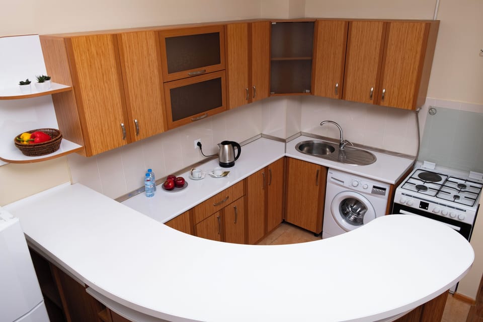 Comfort Studio, City View | Private kitchen