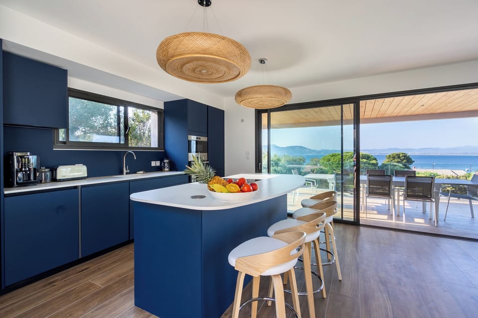 Luxury Villa, Sea View | Private kitchen | Fridge, microwave, oven, dishwasher
