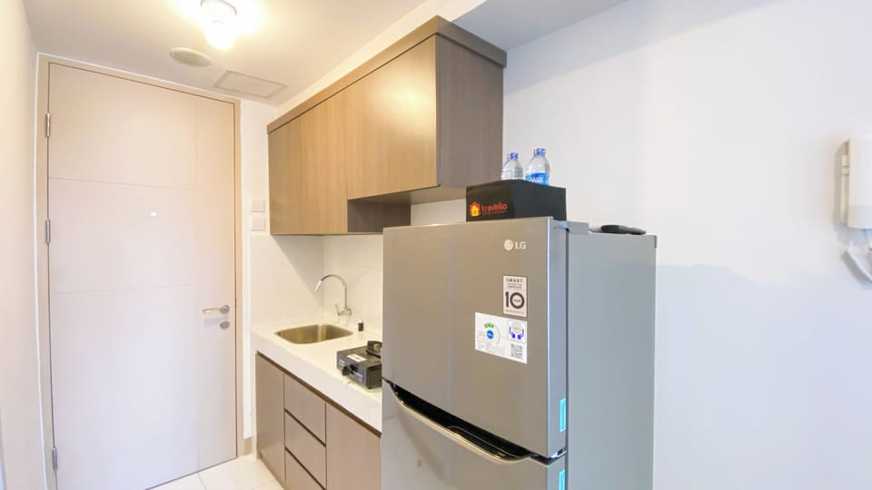 Deluxe Studio | Private kitchen | Fridge, stovetop, rice cooker