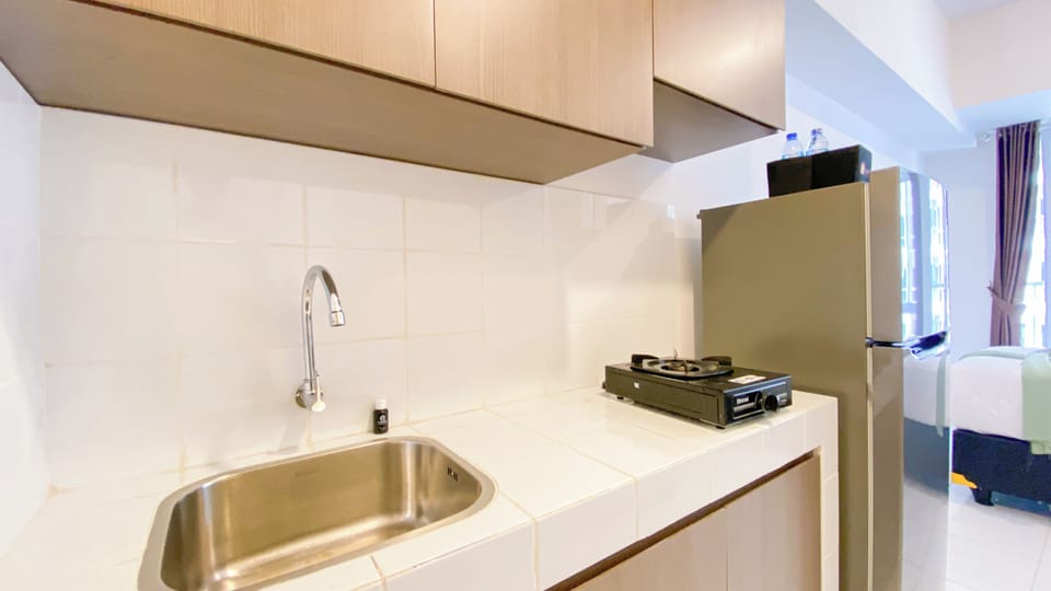 Deluxe Studio | Private kitchen | Fridge, stovetop, rice cooker