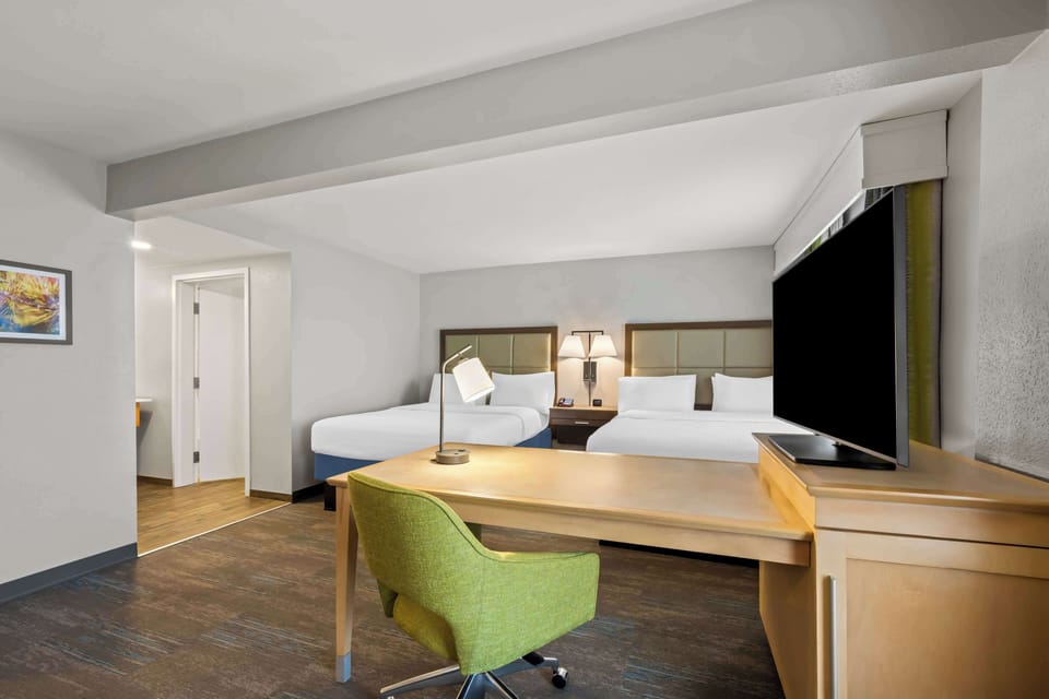 Two queens studio sofabed non smoking | Desk, laptop workspace, iron/ironing board, high-speed internet