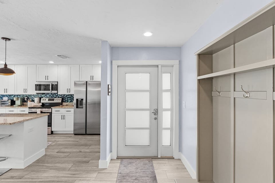 House, 3 Bedrooms | Private kitchen | Coffee/tea maker, fridge, oven, toaster