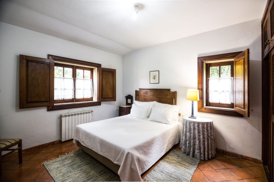 Double or Twin Room | Soundproofing, free WiFi, bed sheets