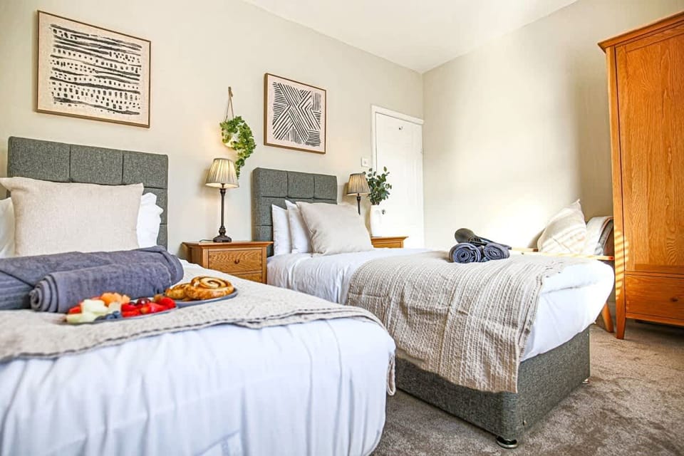 Host Stay Newington Road House in Northampton