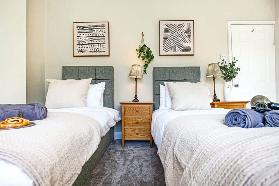 Host Stay Newington Road House in Northampton