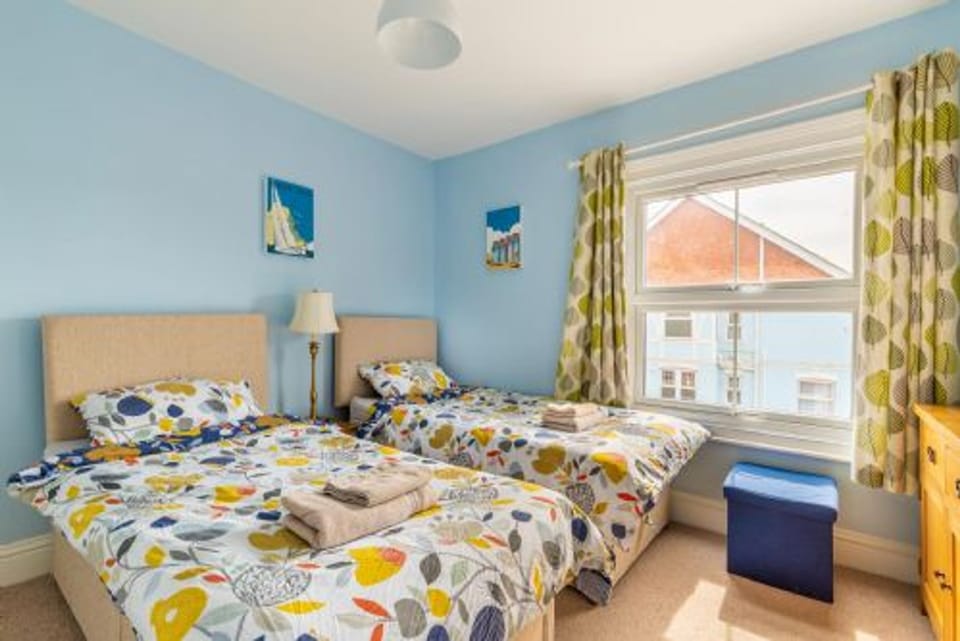 Host Stay Cabbell Towers Apartment in Cromer