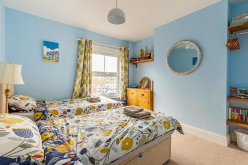 Host Stay Cabbell Towers Apartment in Cromer