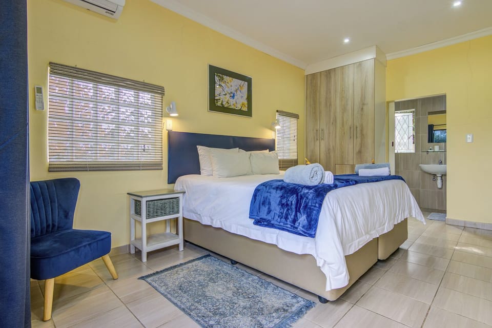 Classic Double or Twin Room, Balcony | In-room safe, desk, laptop workspace, blackout drapes