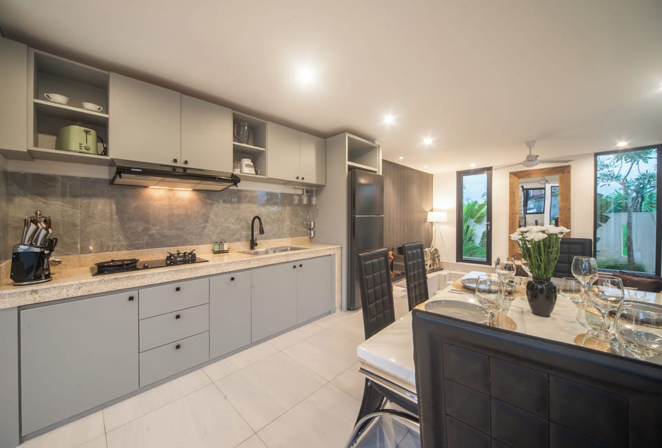 Deluxe Villa, 3 Bedrooms, Balcony, Mountain View | Private kitchenette | Eco-friendly cleaning products, paper towels