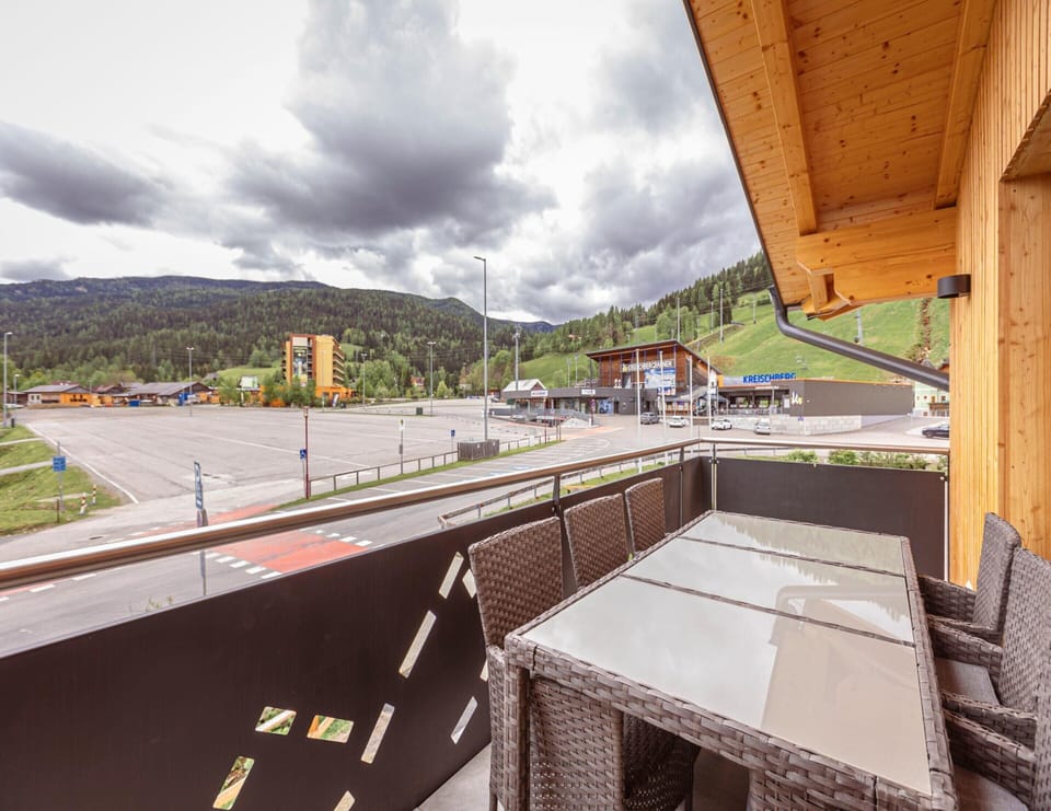 Apartment | Balcony