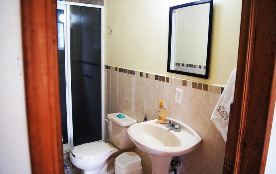 Comfort Cabin, Multiple Beds | Bathroom | Towels, soap, shampoo, toilet paper